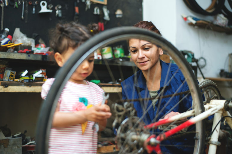 mother-bike-mechanic