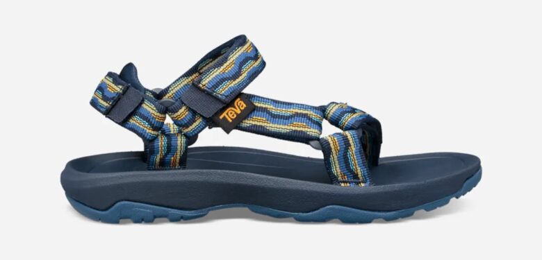 teva-sandal-patterned-webbing